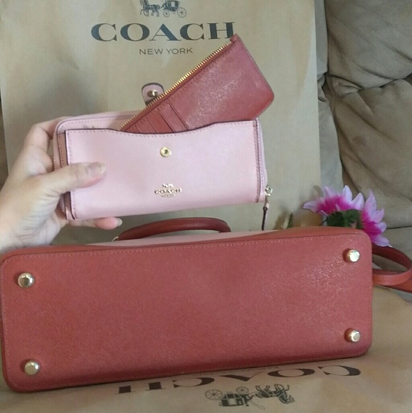 NWT Coach purse bag crossbody w/ wallet set - Picture 6 of 8